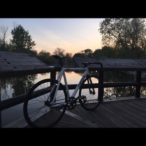 Meet your Posher, Raymond